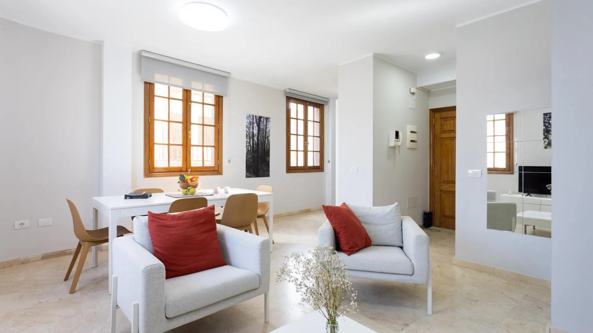Old City Two-Bedroom Apartment With Sea View Santa Cruz de Tenerife