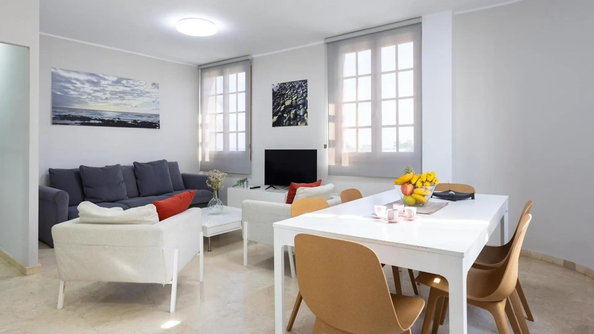 Old City Two-Bedroom Apartment With Sea View Santa Cruz de Tenerife